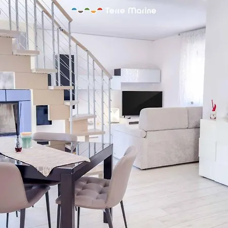 Appartement Fleur De Lis, Terre Marine